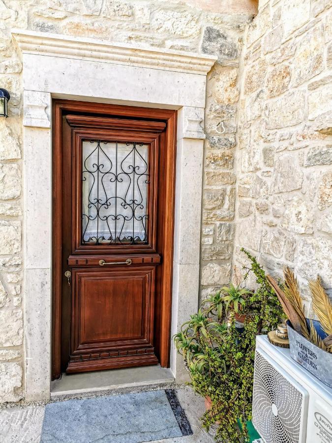 Apartamento Aelia Kamilari Exterior foto